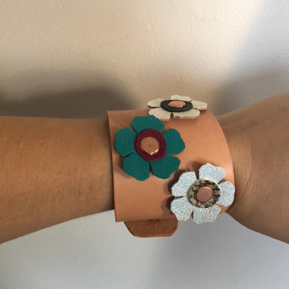 Leather cuff